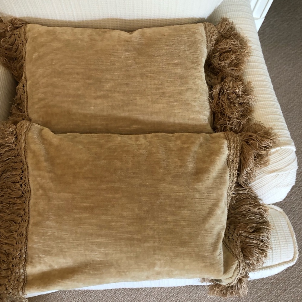 Pair vintage Fortuny pillows yellow gold silver - Picture 6 of 8